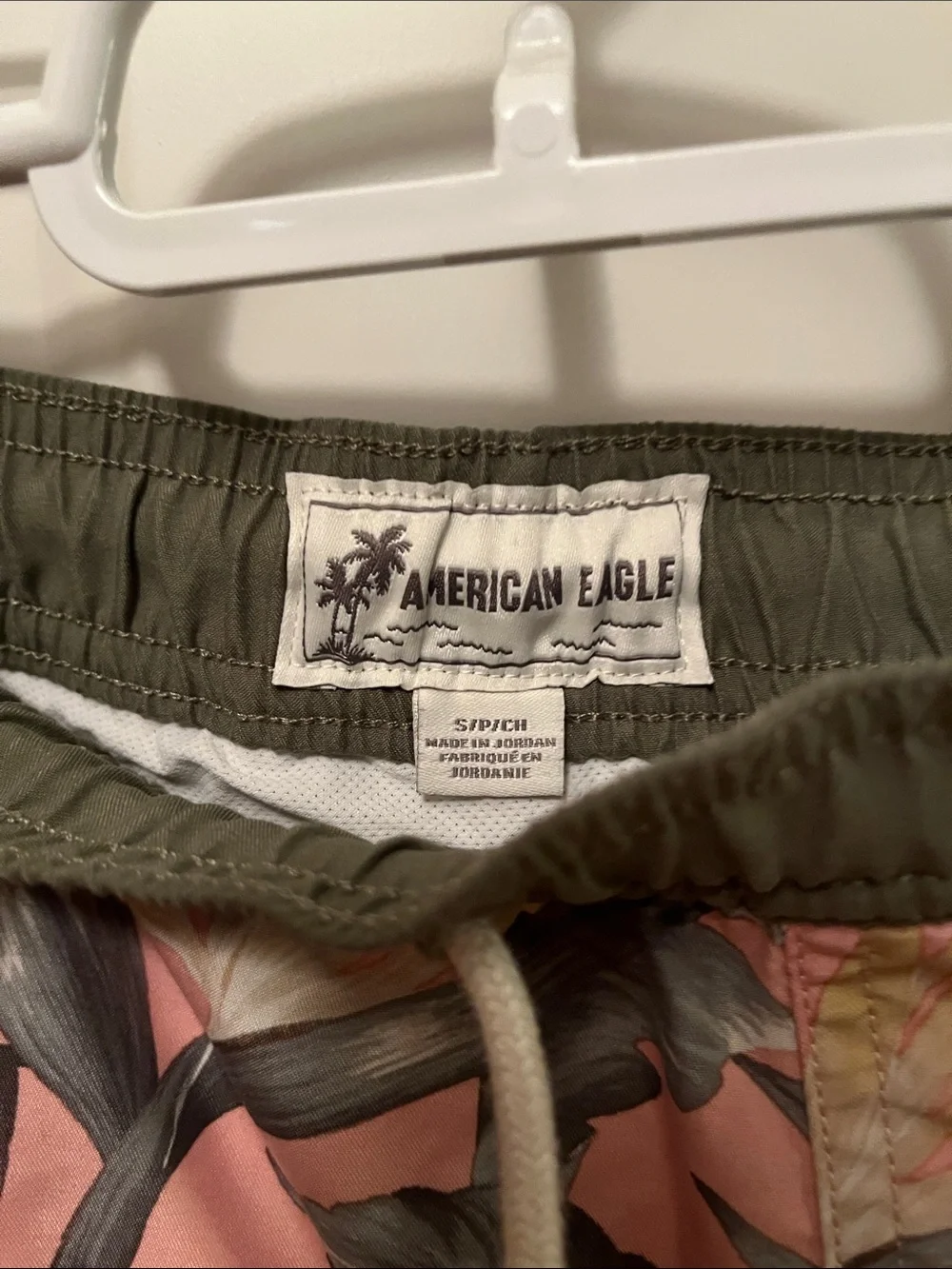 AMERICAN EAGLE Men’s Tropical Print Elastic Waist Swim Suit